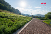 Prodej pozemku k bydlení, 1948 m2, Trutnov, ul. Bohuslavice, cena 3506500 CZK / objekt, nabízí 